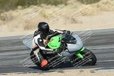 media/Dec-01-2025-Moto Forza (Mon) [[2daa91e15f]]/1-Advanced Group/Session 4 Turn 9/